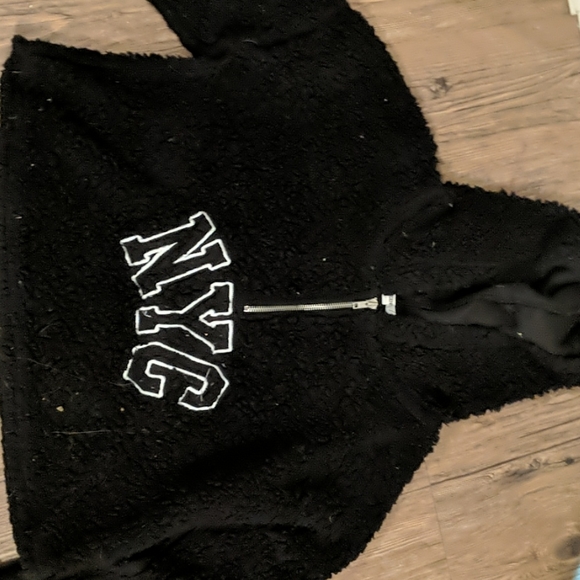 Sweater - Picture 2 of 3